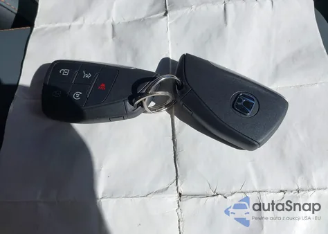 2025 Honda Prologue Elite z USA, uszkodzony, nr VIN 3GPKHZRJXSS504308